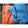 Image 2 : 2 tarps and roll of building paper
