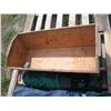 Image 2 : wooden cradle and 2 camping chairs