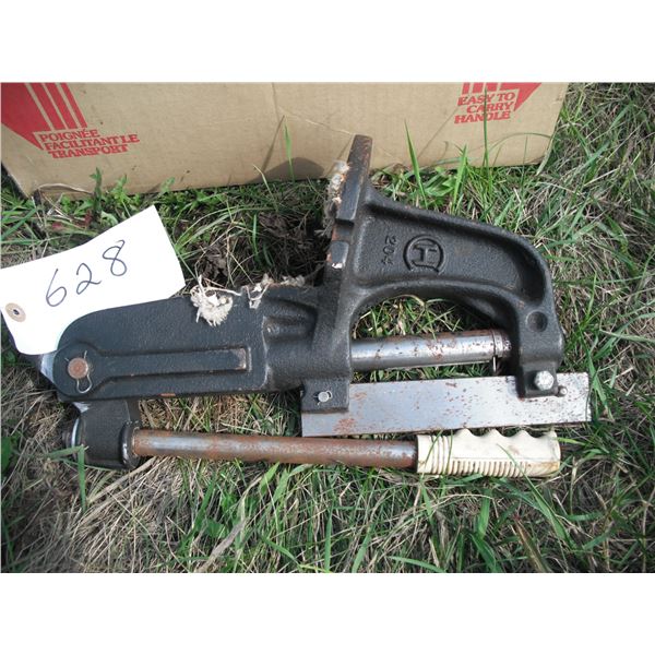 shotgun reloader with shotgun shell casings
