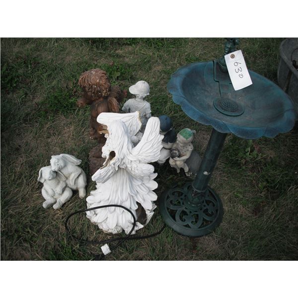 garden décor and bird bath