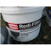 Image 4 : 3 partial containers - roundup, drywall filler, ceramic tile adhesive, vinyl deck adhesive