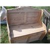 Image 2 : wooden storage bench with wooden décor items
