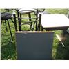 Image 4 : 4 stools, desk and table top