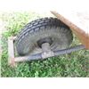 Image 3 : wheelbarrow - tire looks new