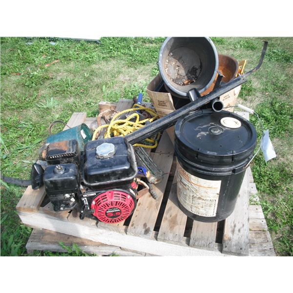 pallet lot - Honda 5.5HP GX160 engine, bending cap, etc.