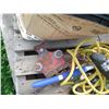 Image 6 : pallet lot - Honda 5.5HP GX160 engine, bending cap, etc.