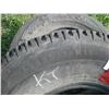 Image 4 : 2 tires - both LT265/75R16