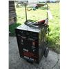 Image 1 : Solar 550 battery charger/starter/tester