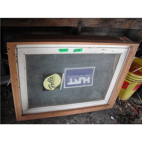 35 x27  window