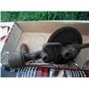 Image 3 : caulking gun, hand drill, torque wrench