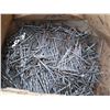 Image 3 : 2 boxes of nails