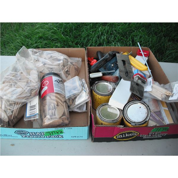 lot of biscuits for joiner, adhesive, etc.