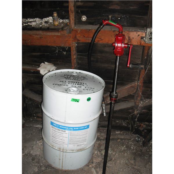 30 gallon oil barrel and barrel pump