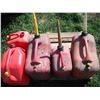 Image 2 : 5 gas cans