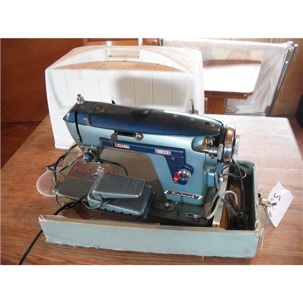 vintage piedmont sewing machine
