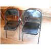 Image 1 : 2 folding chairs