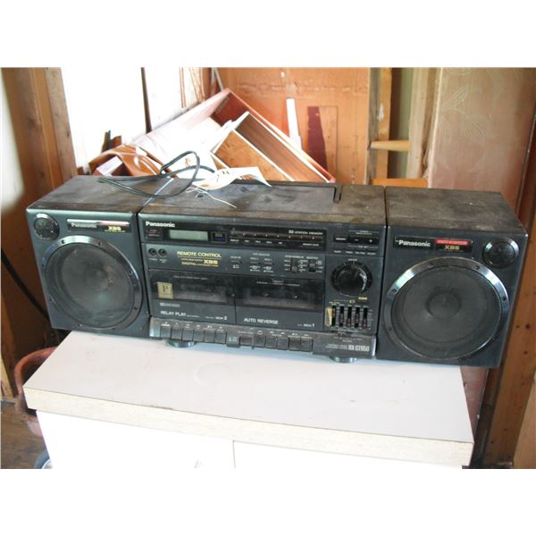 Panasonic RX-CT950 radio/cassette player