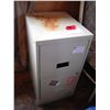 Image 1 : 2 drawer filing cabinet