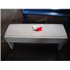Image 3 : 2 wooden benches