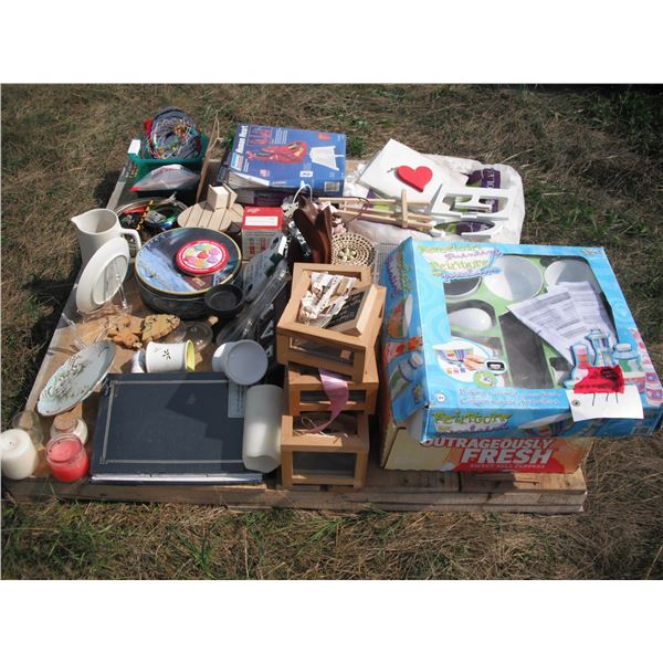 pallet lot - kids toys, décor items, etc.