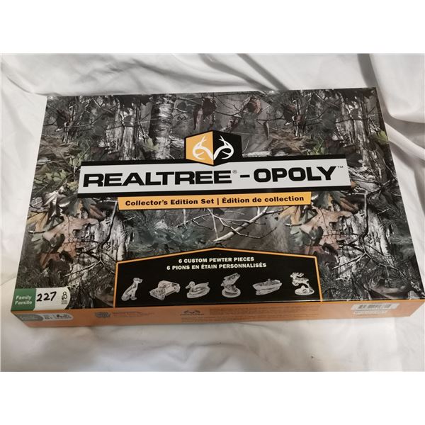 Realtree-Opoly Monopoly Board Game