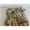 Image 6 : Large lot of Pins