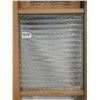 Image 3 : Vintage “Pearl” Glass & Wood Washboard
