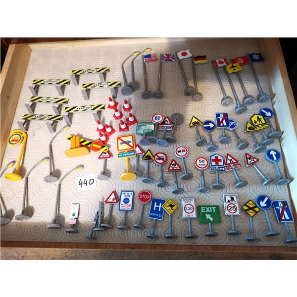 Plastic Hot Wheel Signs