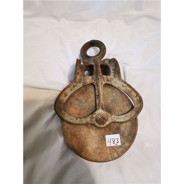 Wooden Wheel Pulley