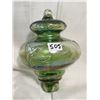 Image 1 : Unknown green carnival glass item