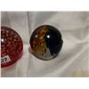 Image 4 : Two glass paper weights