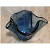 Image 4 : Blown blue glass dish
