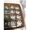 Image 5 : 32 NOS Glass Knobs