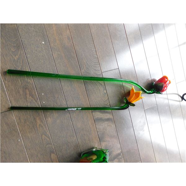 ART GLASS TULIP AND ROSE VERY LONG