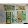 Image 1 : 6 FOREIGN BANK NOTES