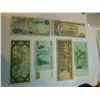 Image 2 : 6 FOREIGN BANK NOTES