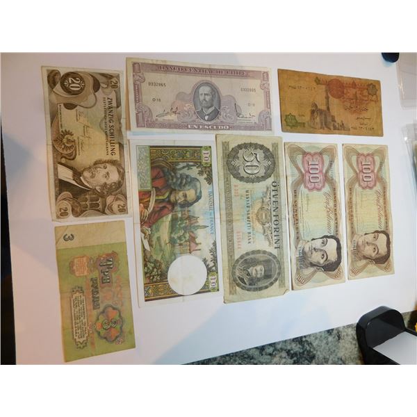 8 FOREIGN BANK NOTES