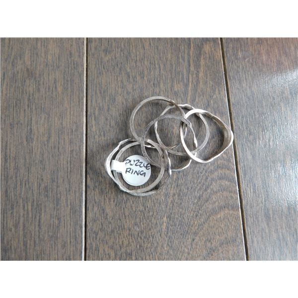 STERLING PUZZLE RING