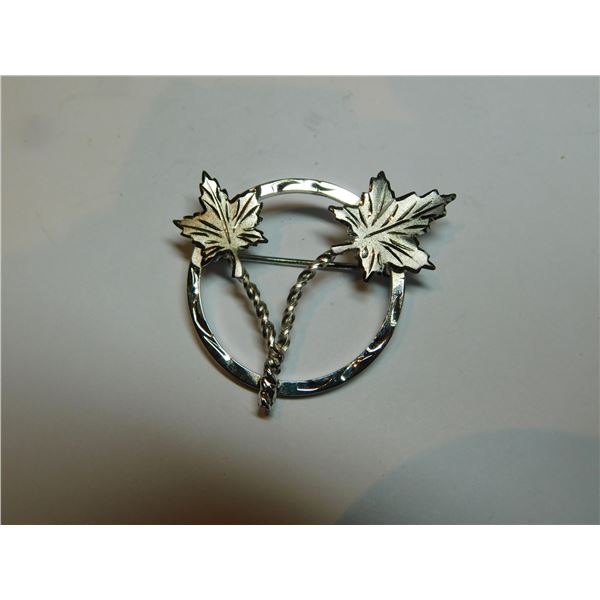 STERLING MAPLE LEAF BROACH