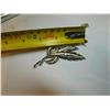 Image 3 : SILVER TONE CORO BROACH