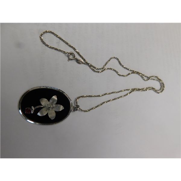 BOND BOYD STERLING PENDANT AND CHAIN