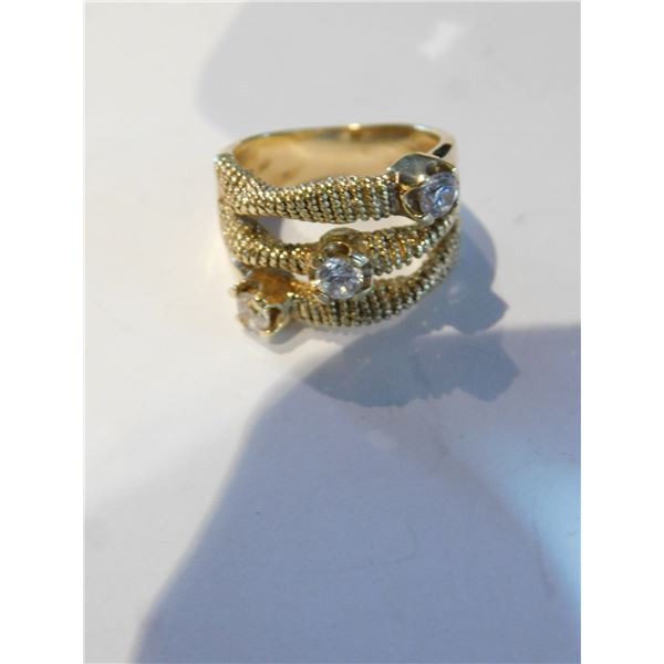 STERLING SILVER RING SIZE 6