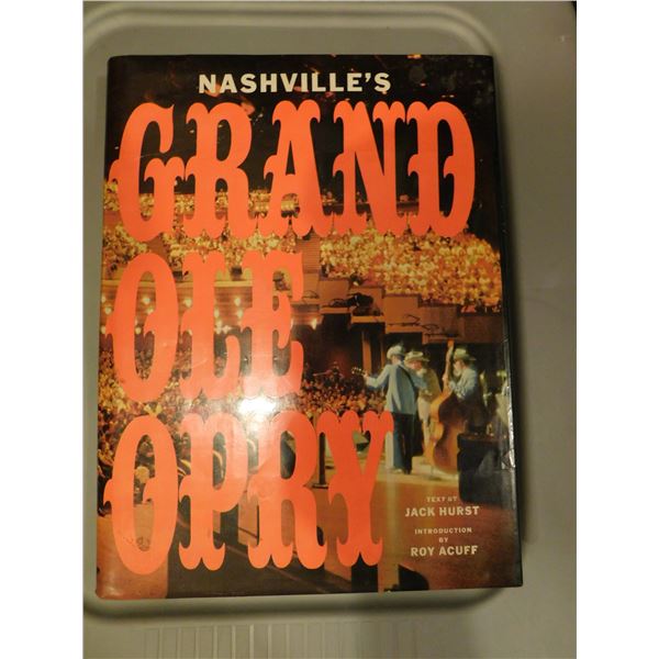 NASHVILLE’S GRAND OLE OPRY COFFEE TABLE BOOK