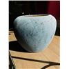 Image 6 : MAVIS SIGNED NORTHEN LIGHTS INUIT VASE