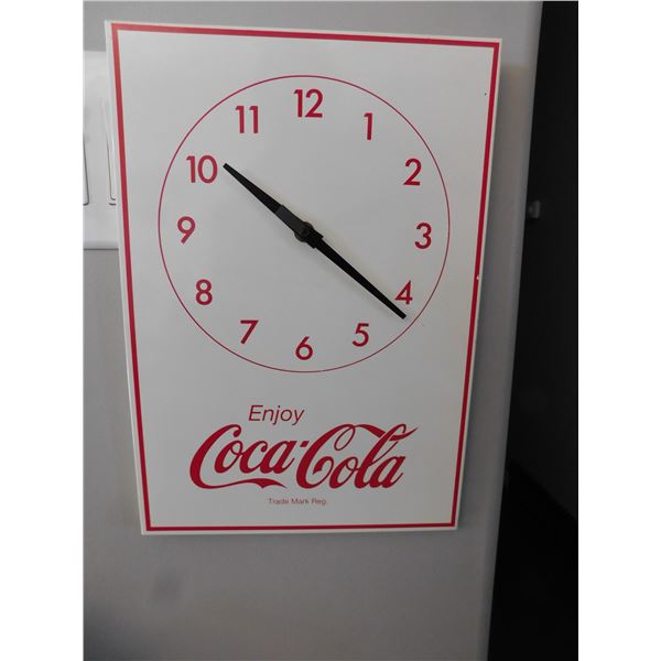 VINTAGE COCA-COLA CLOCK