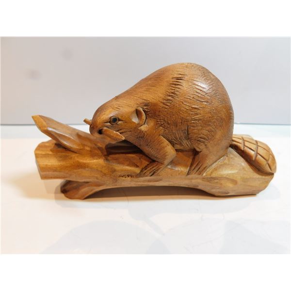BEAVER WOOD CARVING