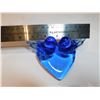 Image 2 : COBALT BLUE TWO DOVE SIGNED PAPERWEIGHT, SIGNED RON RAY 1990