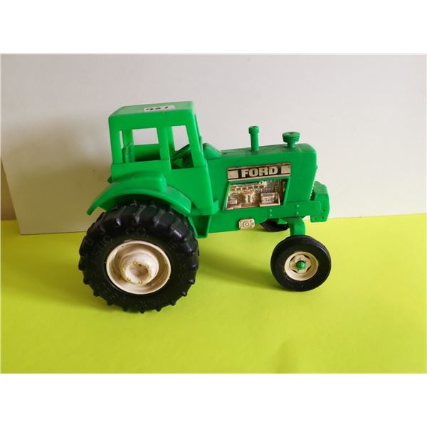 Plastic Toy Ford Tractor Green, 8.5” x 6”Tall