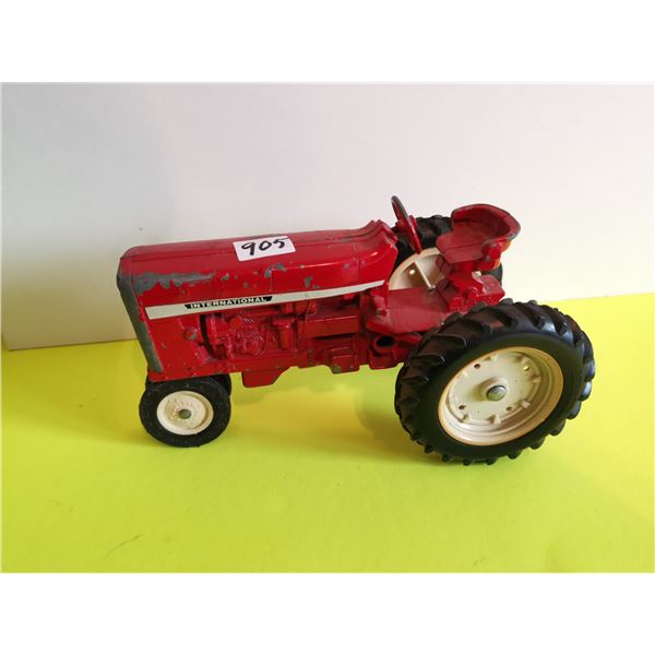 International Toy Tractor, 8”