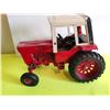 Image 5 : International Toy Tractor w/ Cab, 9”